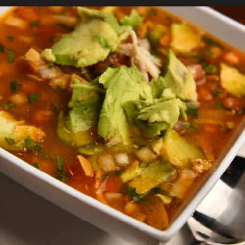 16. Sopa De Pollo.
